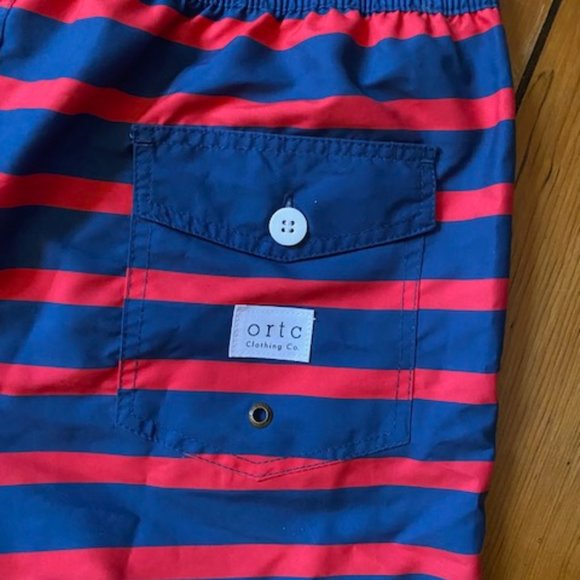 Mens Port Willunga Red Swim Short - Size LARGE - Picture 6 of 7